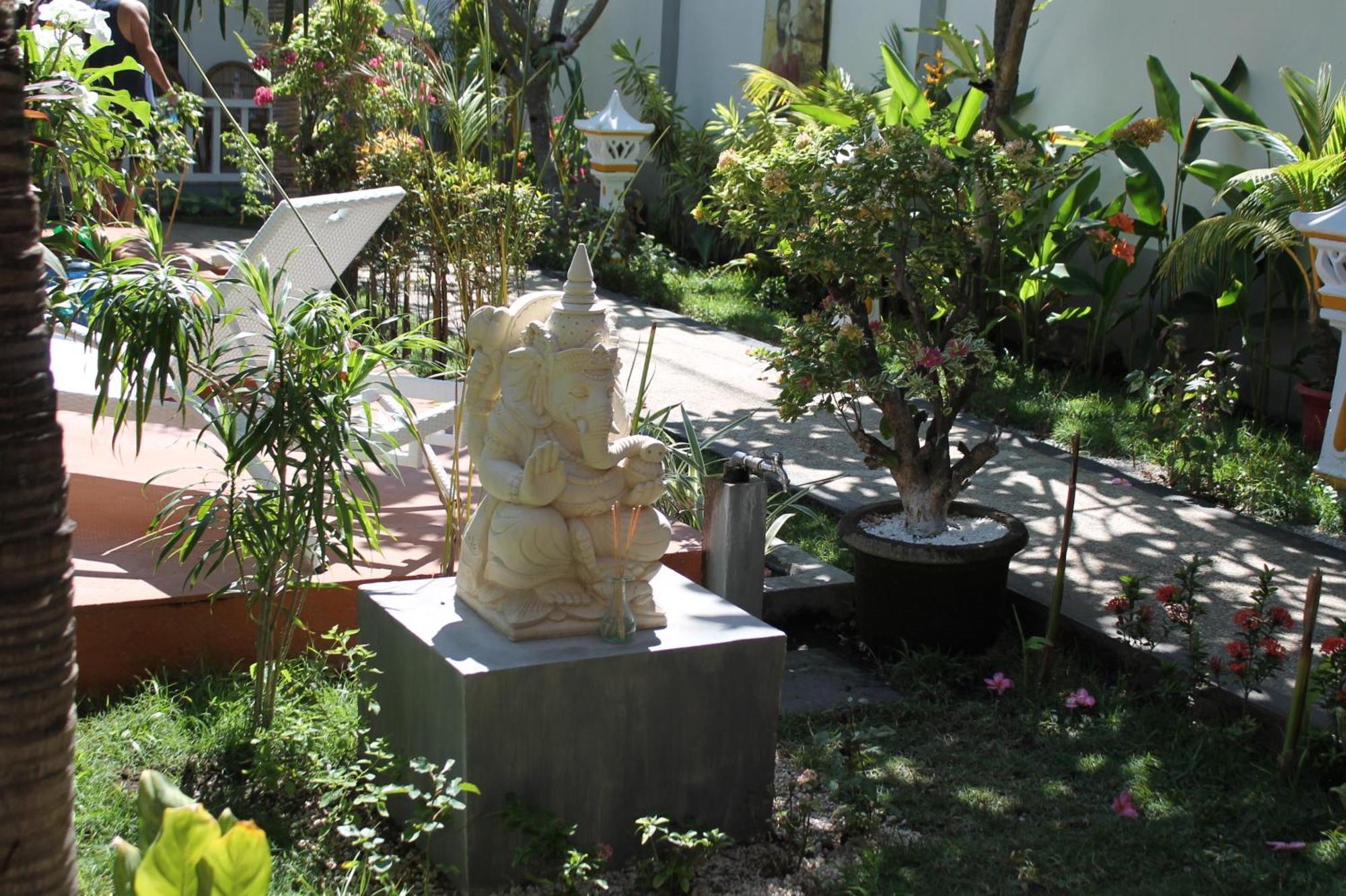 New Balengku Dua Hotel - Adults Only Gili Air Exterior foto